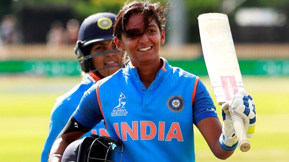 हरमनप्रीत ने आज ही के दिन जड़ा था वह तूफानी शतक, जिसने भारत में बदल दिया महिला क्रिकेट