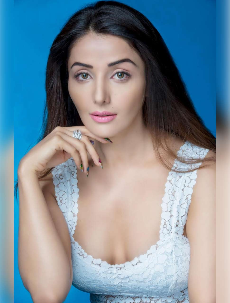 हिमेश रेशमिया के अपोजिट Sonia Mann