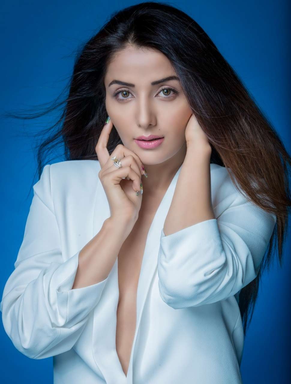 सुपरस्टार हरभजन मान के साथ Sonia Mann