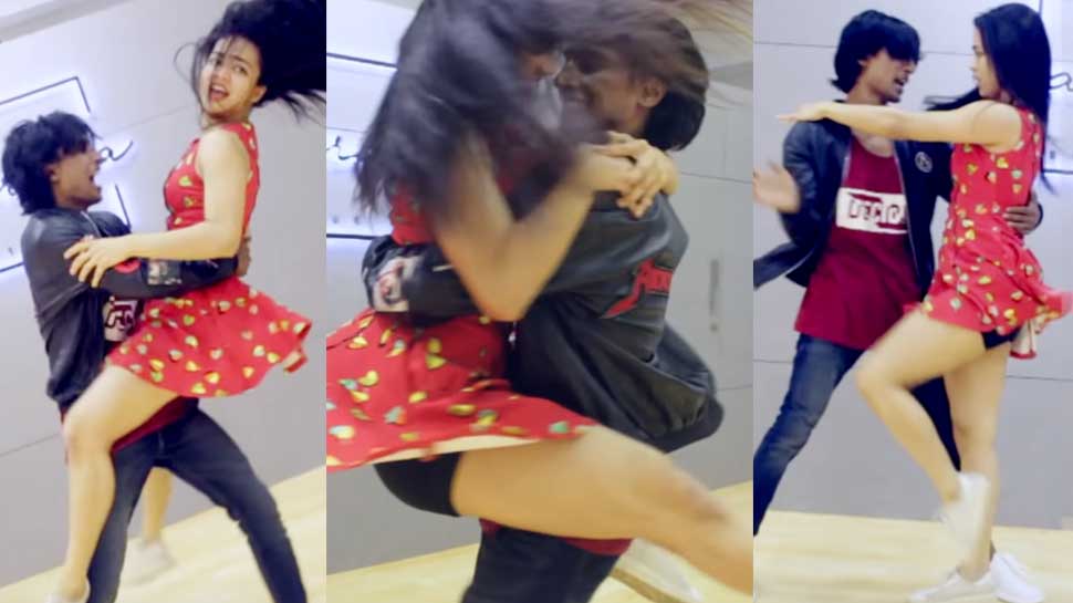 इस जोड़ी ने अपने डांस से लोगों को बनाया दीवाना, इंटरनेट पर कहर बरपा रहा VIDEO
