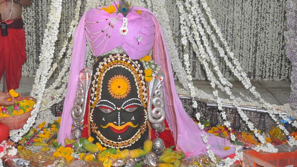 Sawan 2019: Watch baba mahakaleshwar aarti on first monday | VIDEO ...