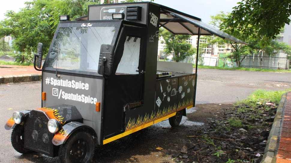 महाराष्ट्र में पहला ई-फूड ट्रक बनाने का दावा, मुंबई के इस शख्स ने कर दिखाया कारनामा