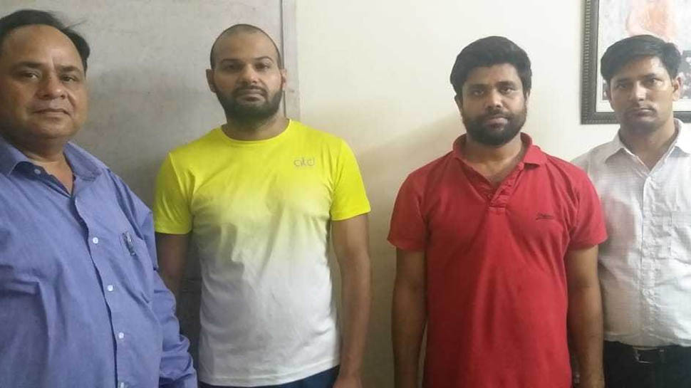अंडर-19 क्रिकेट टीम में खिलाने के नाम पर जूनियर खिलाड़ियों ठगते थे पैसे, पुलिस ने ऐसे दबोचा