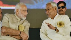 PM मोदी ने की CM नीतीश से बात,KC त्यागी बोले- बाढ़ पर सियासत करने वालों को मिला जवाब