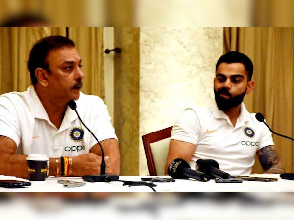 भारतीय कोच रवि शास्त्री के साथ कप्तान विराट कोहली. (फोटो: IANS) 