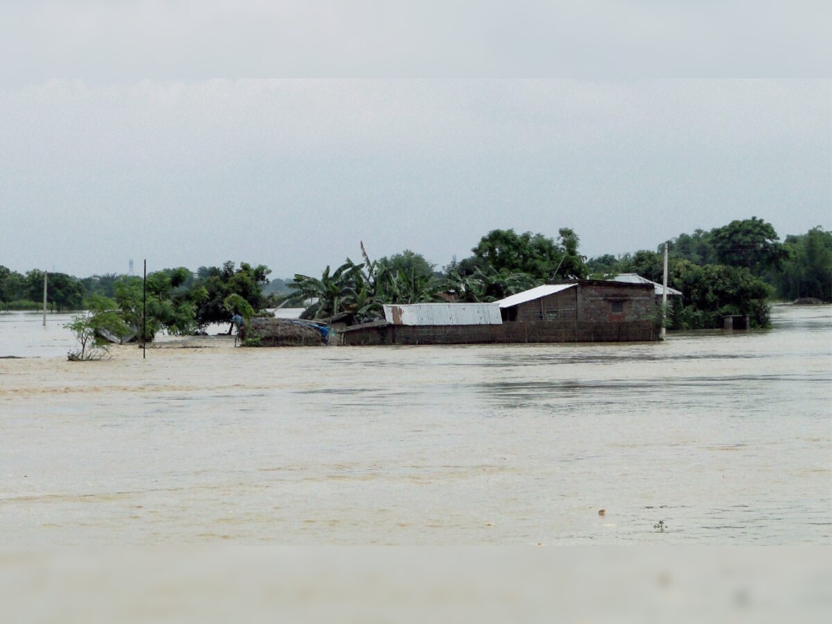 बिहार में बाढ़ से अब तक 130 लोगों की मौत. (फाइल फोटो)
