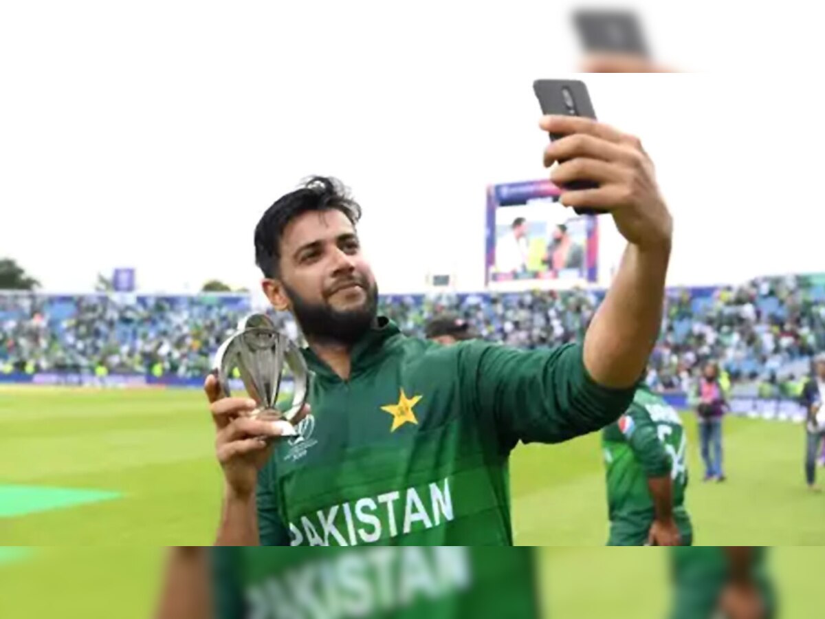 इमाद वसीम भी विदेशी दुल्हनिया घर लाएंगे. (फोटो साभार: Twitter/PCB)