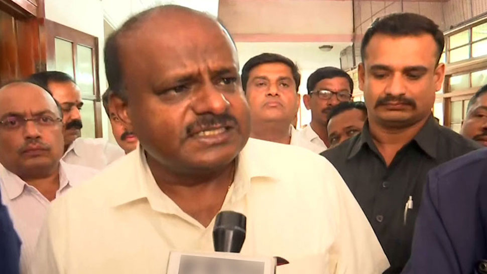 कुमारस्वामी का बड़ा बयान: एक्सीडेंटली सीएम बना, राजनीति छोड़ने का मन बना रहा हूं कुमारस्वामी का बड़ा बयान: एक्सीडेंटली सीएम बना, राजनीति छोड़ने का मन बना रहा हूं