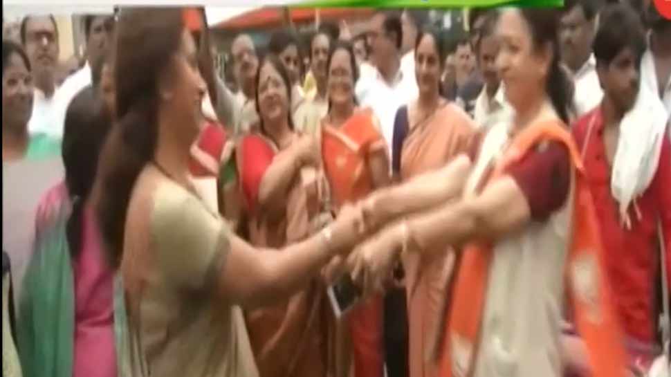 आर्टिकल 370 हटाने पर पूर्व सैनिकों ने मनाया जश्न, कही ये बड़ी बात आर्टिकल 370 हटाने पर पूर्व सैनिकों ने मनाया जश्न, कही ये बड़ी बात