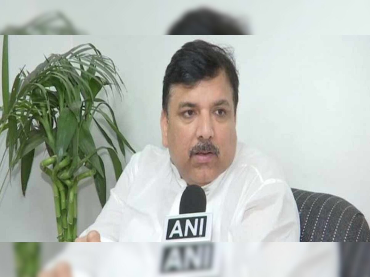 आप नेता ने कहा कि जम्मू-कश्मीर को केंद्र शासित बनाने की आवश्यकता नहीं थी. 