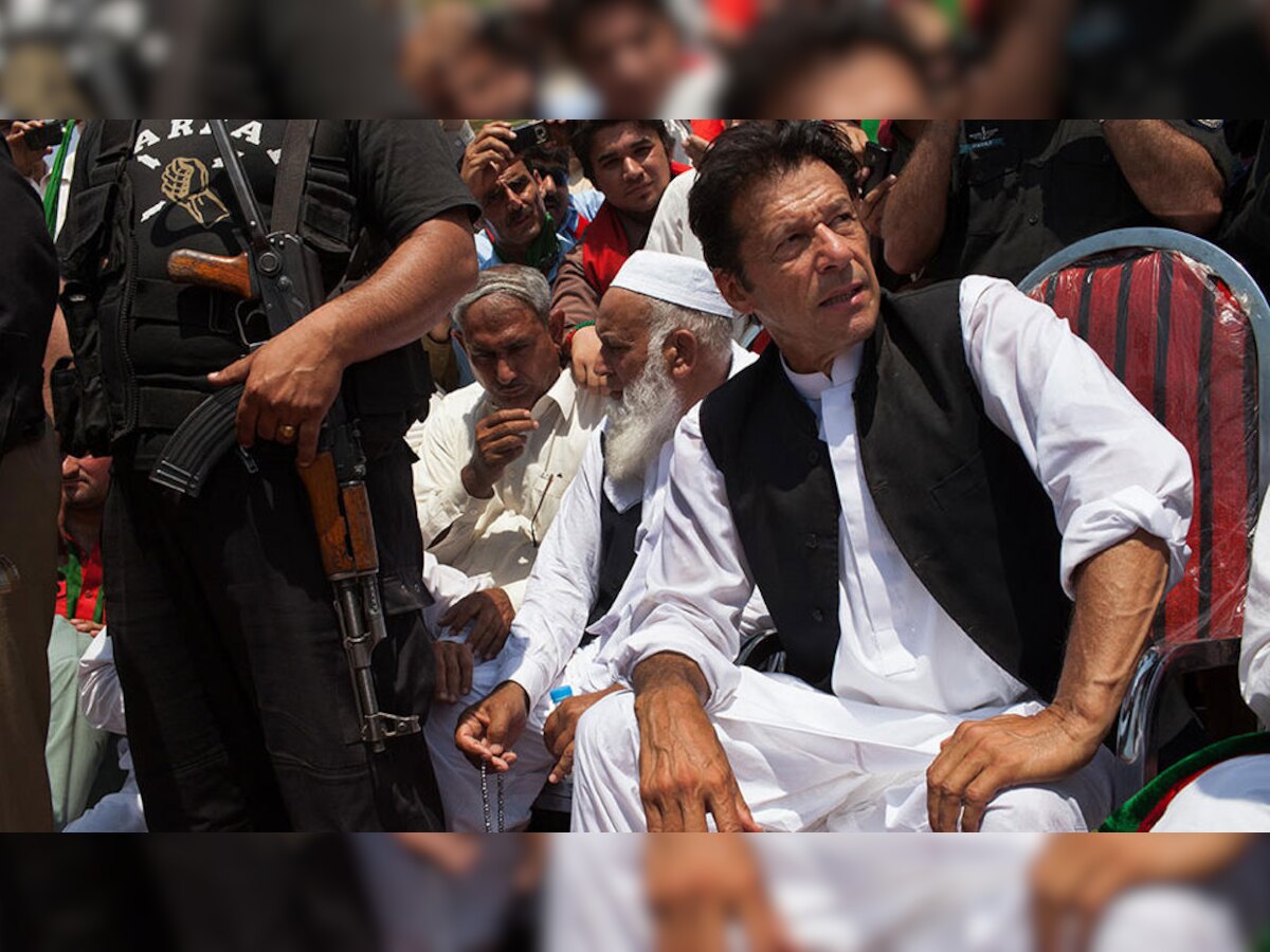 पाकिस्‍तान : कश्‍मीर मुद्दे पर बुलाई गई थी आपात बैठक, PM इमरान ही नहीं पहुंचे, हो गया हंगामा