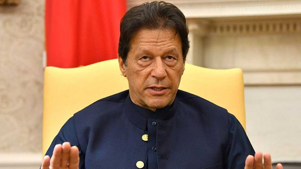 पाकिस्तान के प्रधानमंत्री इमरान खान जम्मू कश्मीर को लेकर ताबड़तोड़ बैठकें कर रहे हैं. पाकिस्तान के प्रधानमंत्री इमरान खान जम्मू कश्मीर को लेकर ताबड़तोड़ बैठकें कर रहे हैं.