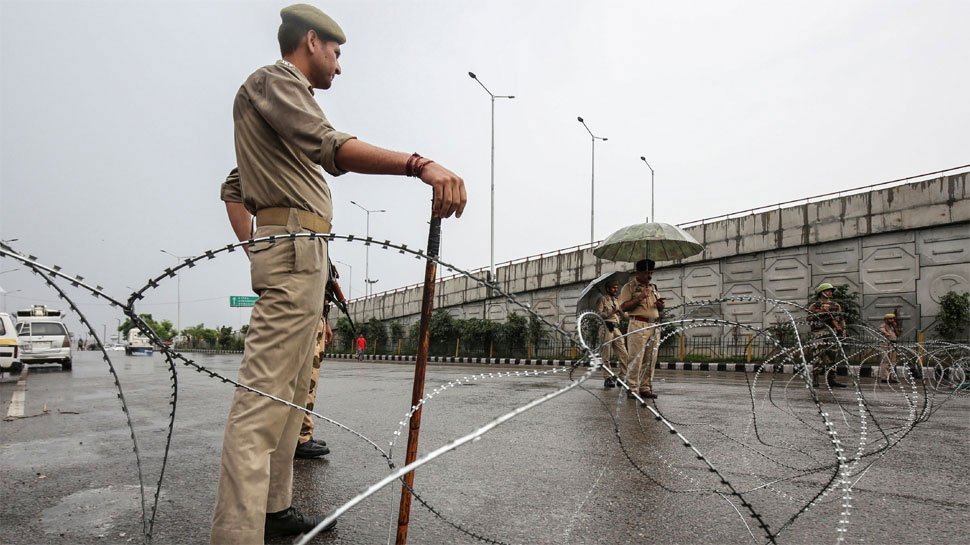 पाकिस्तान, आतंकवाद के खिलाफ कार्रवाई करे, भारत को आक्रामकता नहीं दिखाए: अमेरिका पाकिस्तान, आतंकवाद के खिलाफ कार्रवाई करे, भारत को आक्रामकता नहीं दिखाए: अमेरिका