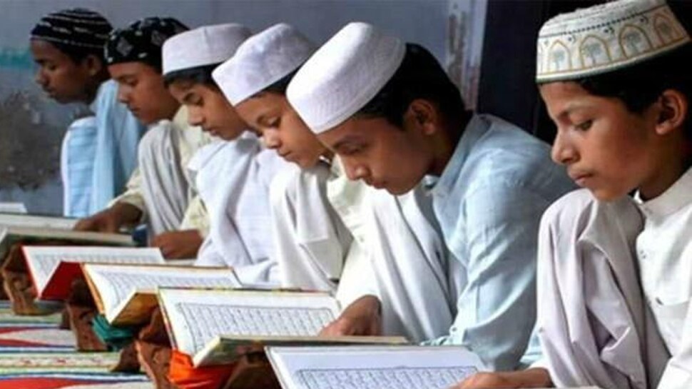 uttarakhand madarsa board decide to teach story of freedom fighters | उत्तराखांड : अब मदरसा के छात्र भी पढ़ेंगे शहीदों की शौर्य गाथा, बोर्ड की तैयारी पूरी | Hindi News, यूपी एवं ...