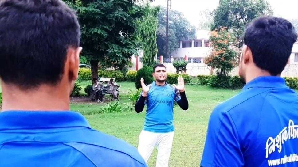 आरक्षक सुंदरलाल भंवर ने निशुल्क फिटनेस केम्प शुरू किया है Constable Sunderlal Bhanwar has started a free fitness camp