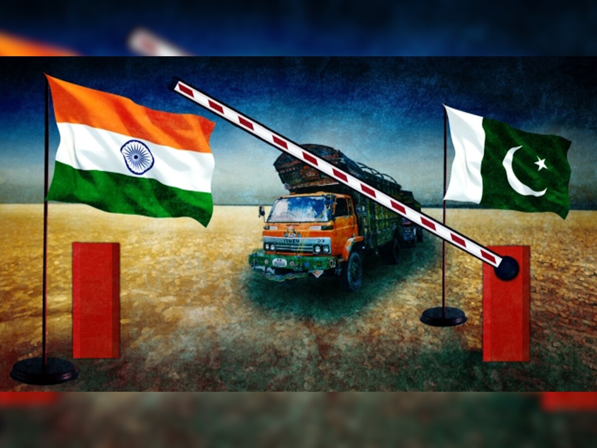 पाकिस्तान के टेक्सटाइल उद्योग के लिए केमिकल भारत से ही निर्यात होता है. प्रतीकात्मक तस्वीर
