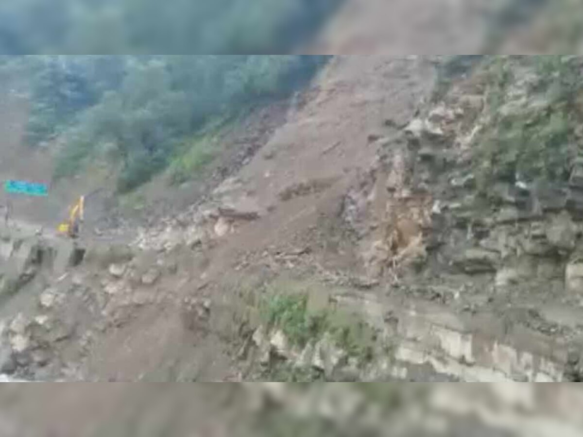 केदारनाथ राष्ट्रीय राजमार्ग तीन दिनों से बांसबाड़ा में बंद, तीर्थयात्री परेशान