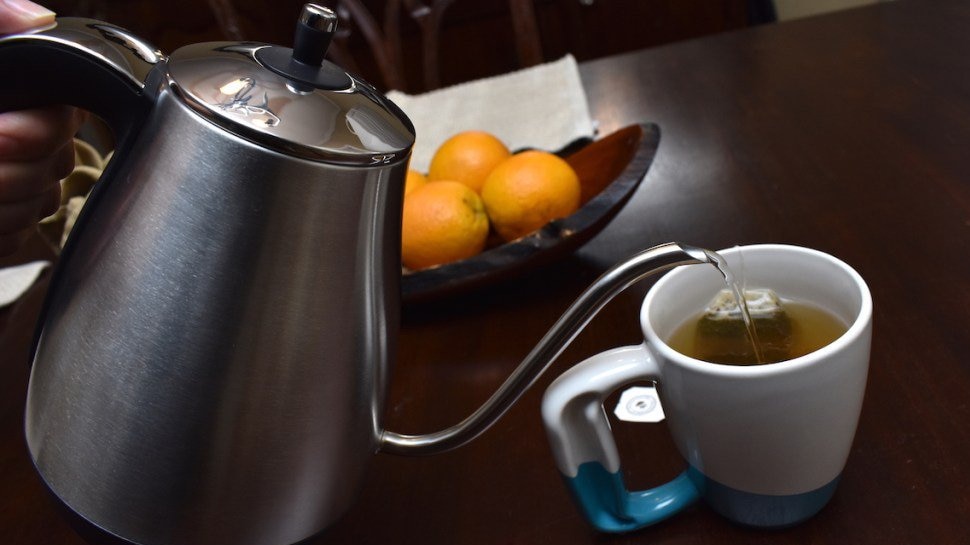 इलेक्ट्रिक कैटल gift an electric kettle to your lovable sister in rakhi