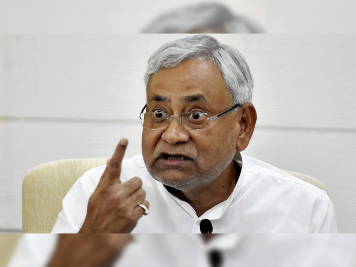 अनुच्छेद 370 और ट्रिपल तलाक जैसे मुद्दों पर जेडीयू द्वारा विरोध किए जाने पर सियासत जारी है. (फाइल फोटो)