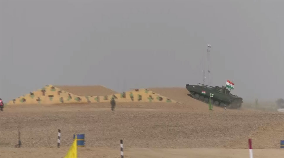 जैसलमेर जिले के आर्मी कैंट में चल रही है वॉर एक्सरसाइज Jaisalmer, Joint War Game Exercise, Indian Army