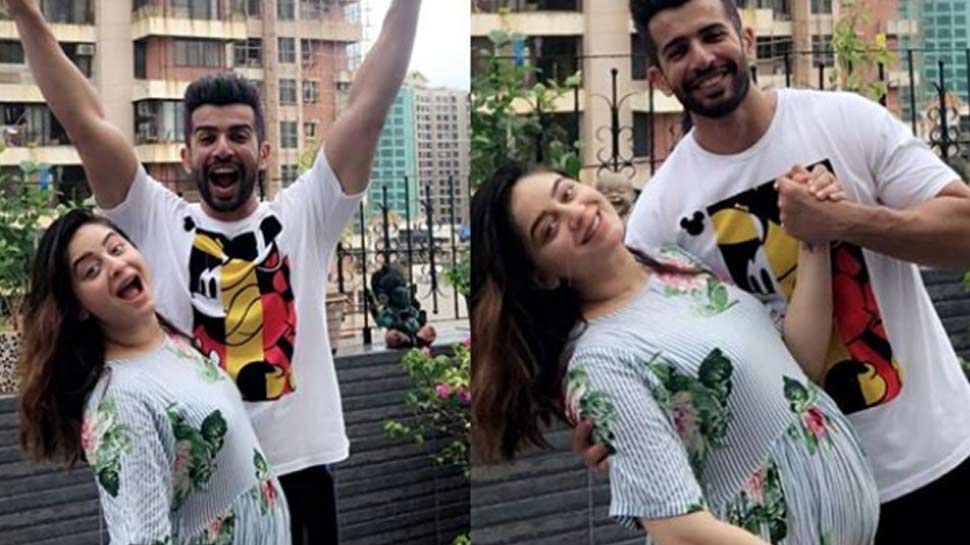 जय भानुशाली पत्नी माही विज के साथ (फोटो साभार: Yogen Shah) जय भानुशाली पत्नी माही विज के साथ (फोटो साभार: Yogen Shah)