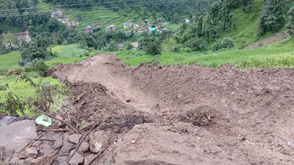 उत्तराखंडः चमोली में बादल फटने के बाद हर तरफ तबाही का माहौल, 6 लोगों की मौत