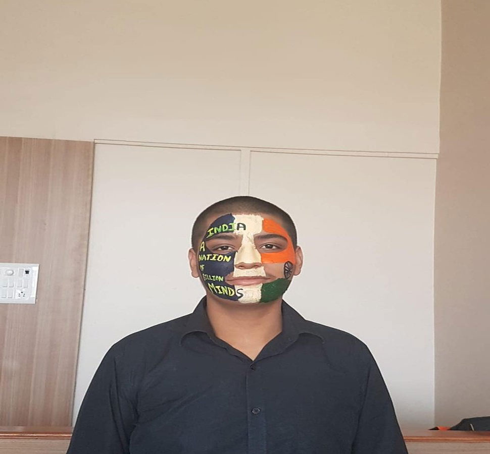 चेहरे पर तिरंगा Tricolor on the face