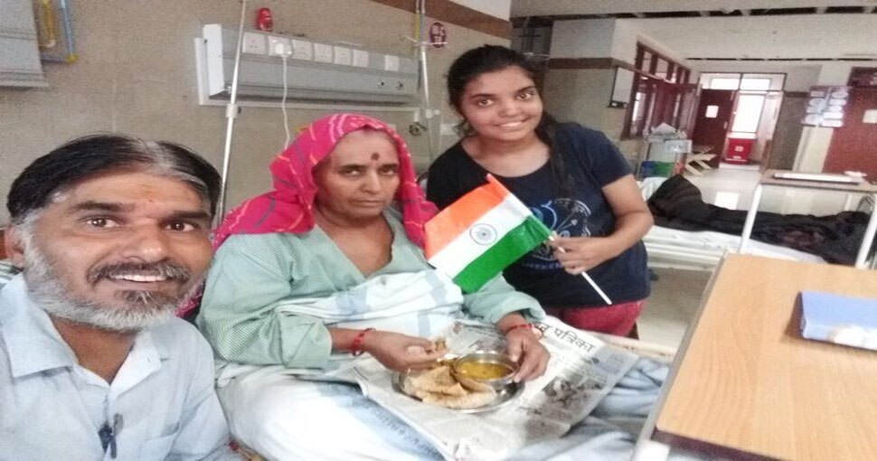 देश प्रेम है पहले... Desh prem