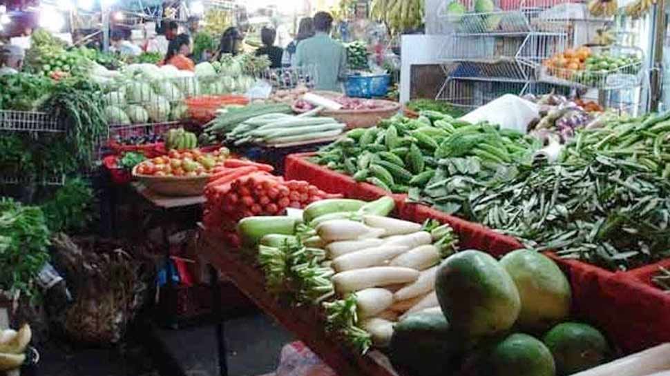 महाराष्ट्र में बाढ़ के कारण सब्जियों के कीमतों में लगी आग, मुंबई में और तीखी हुई मिर्ची