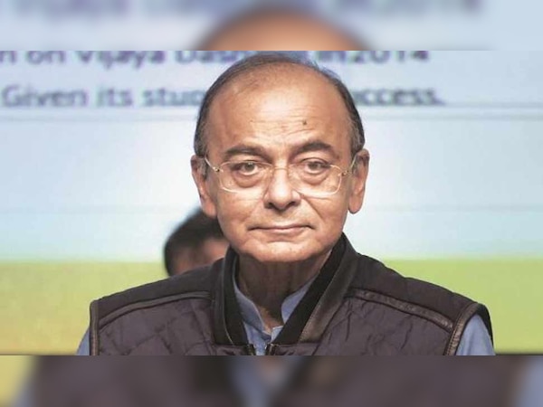 पूर्व वित्त मंत्री अरुण जेटली की हालत गंभीर है...(फाइल फोटो) 