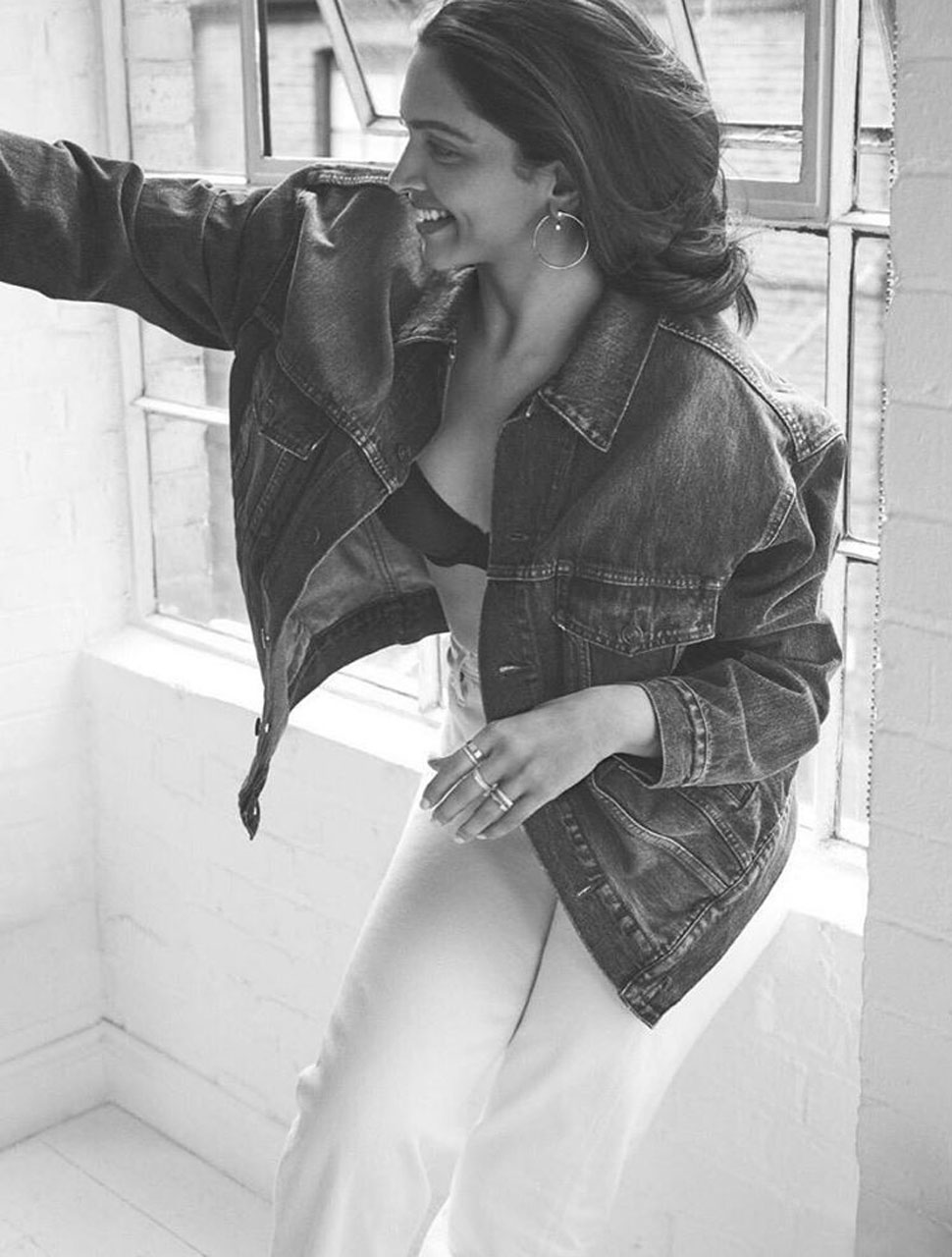 क्रिकेट वर्ल्ड कप पर आधारित है फिल्म Deepika Padukone photoshoot