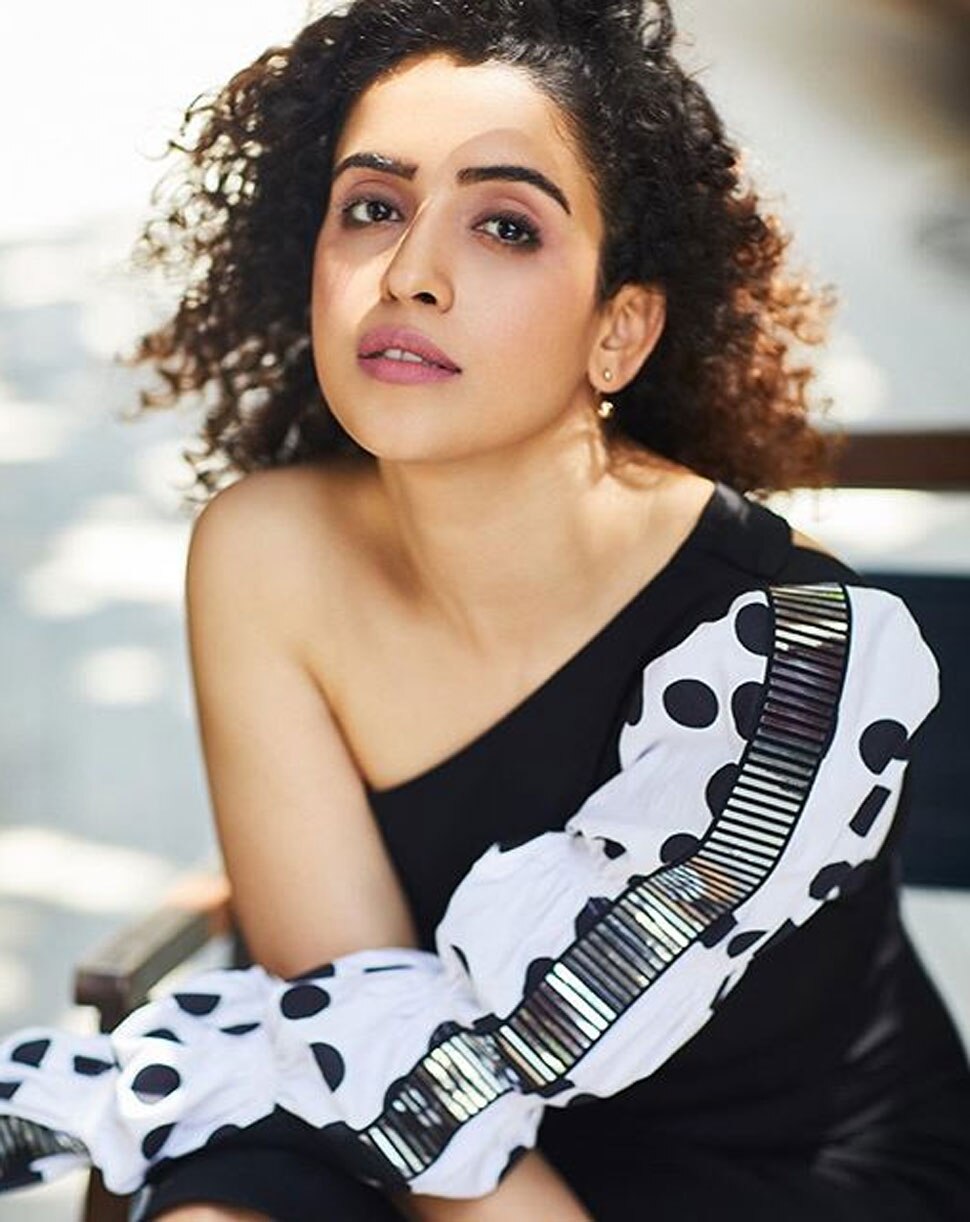 इसलिए भी खुश हैं सान्या sanya malhotra