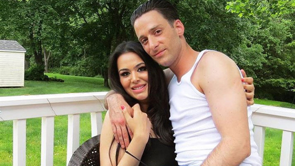 त्रिशाला संजय दत्त और उनकी पहली पत्नी ऋचा शर्मा की बेटी हैं, फोटो साभार: INSTAGRAM@TrishalaDutt त्रिशाला संजय दत्त और उनकी पहली पत्नी ऋचा शर्मा की बेटी हैं, फोटो साभार: INSTAGRAM@TrishalaDutt