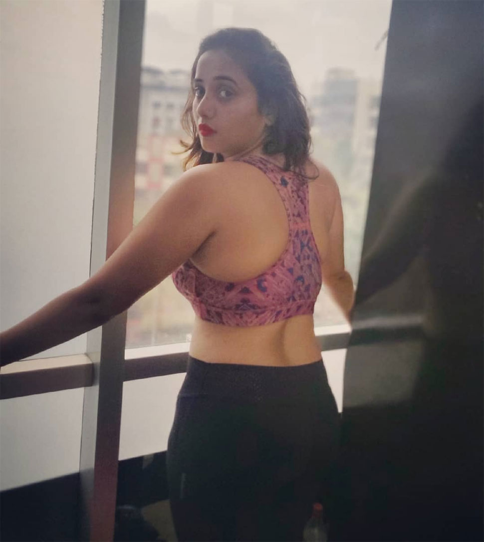 सबसे ज्यादा कमाई करने वाली भोजपुरी ऐक्ट्रस Rani Chatterjee