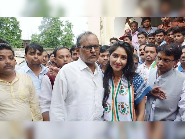 फोटो साभार-फेसबुक @AditiSinghINC