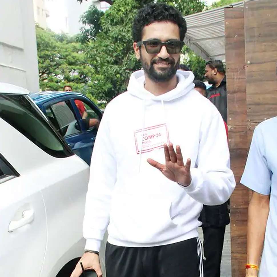 फौजियों के साथ थे विक्की Vicky Kaushal