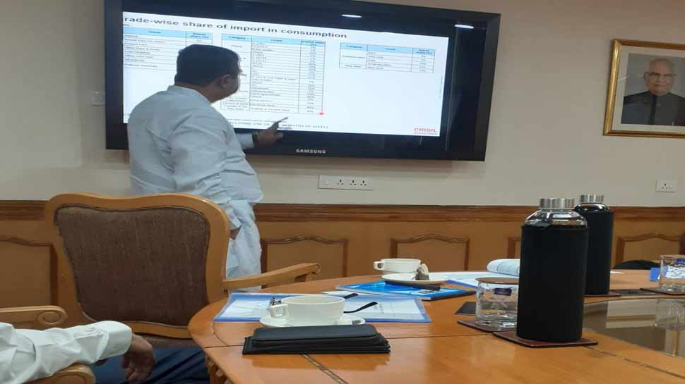 केंद्रीय मंत्री धर्मेंद्र प्रधान स्टील की खपत बढ़ाने के लिए दिया ये रोडमैप केंद्रीय मंत्री धर्मेंद्र प्रधान स्टील की खपत बढ़ाने के लिए दिया ये रोडमैप