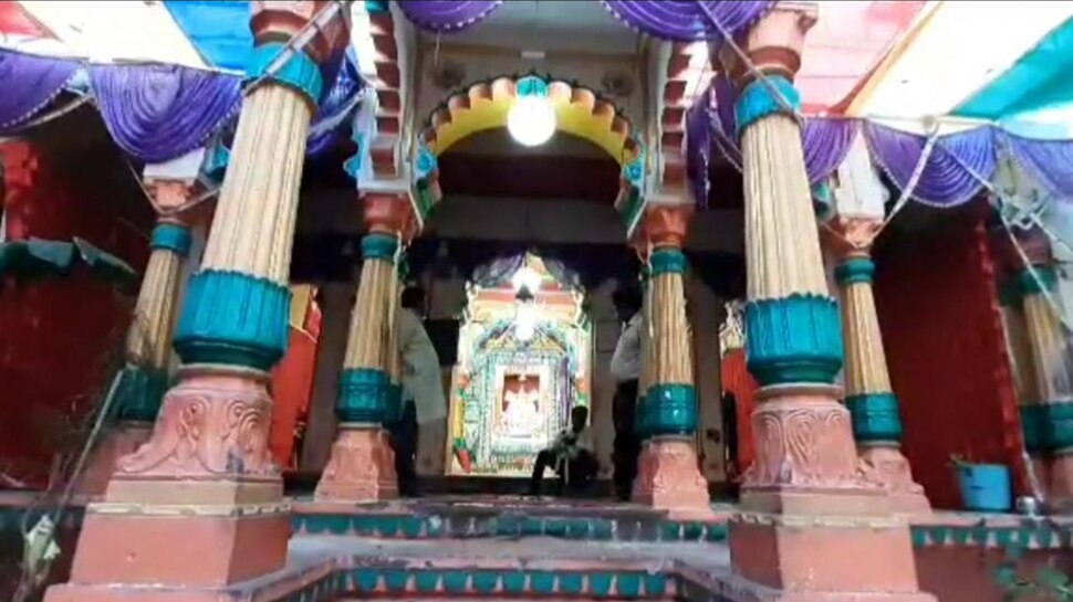 द्वारकाधीश की प्रतिमा साधुओं से ली गई थी The statue of Dwarkadhish was taken from the sadhus