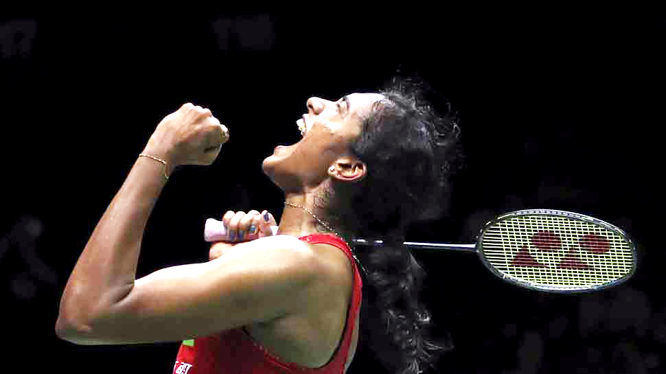 पांचवीं सीड पीवी सिंधु ने तीसरे दौर में अमेरिका की बीवेन झांग को 21-14, 21-6 से हराया. (फोटो: PTI) पांचवीं सीड पीवी सिंधु ने तीसरे दौर में अमेरिका की बीवेन झांग को 21-14, 21-6 से हराया. (फोटो: PTI)