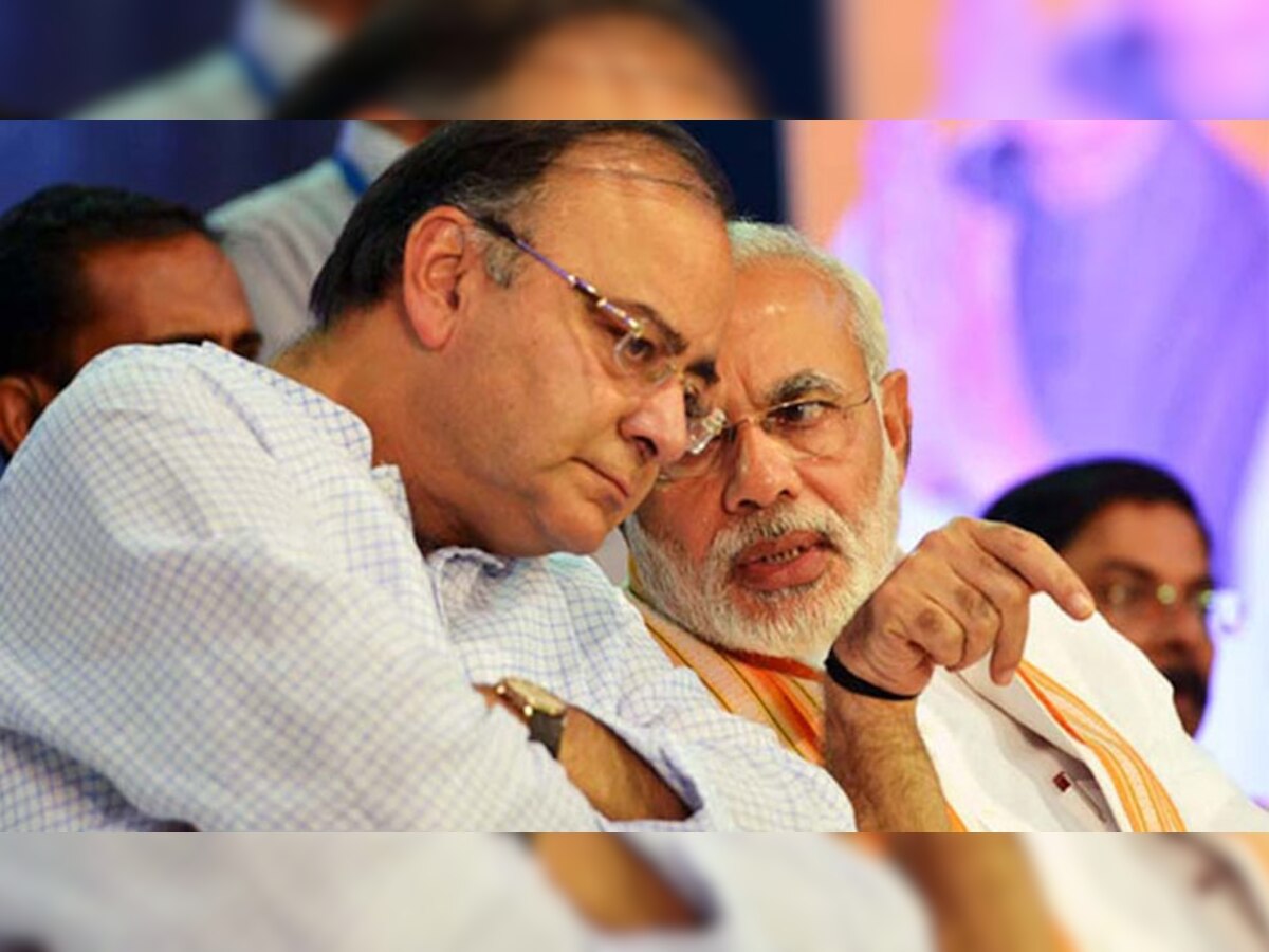 पीएम नरेंद्र मोदी और अरुण जेटली की फाइल फोटो. 