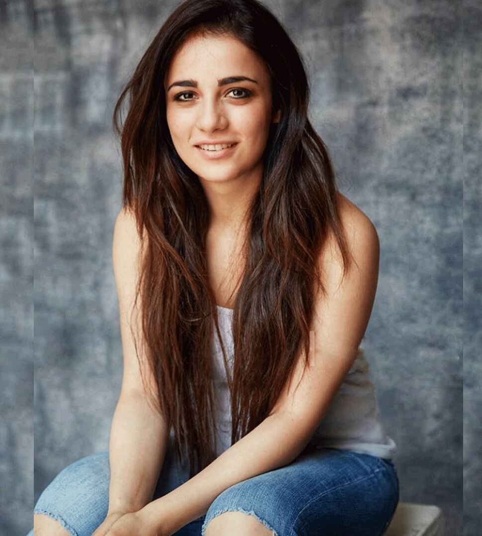 मैं ईमानदार हूं Radhika Madan