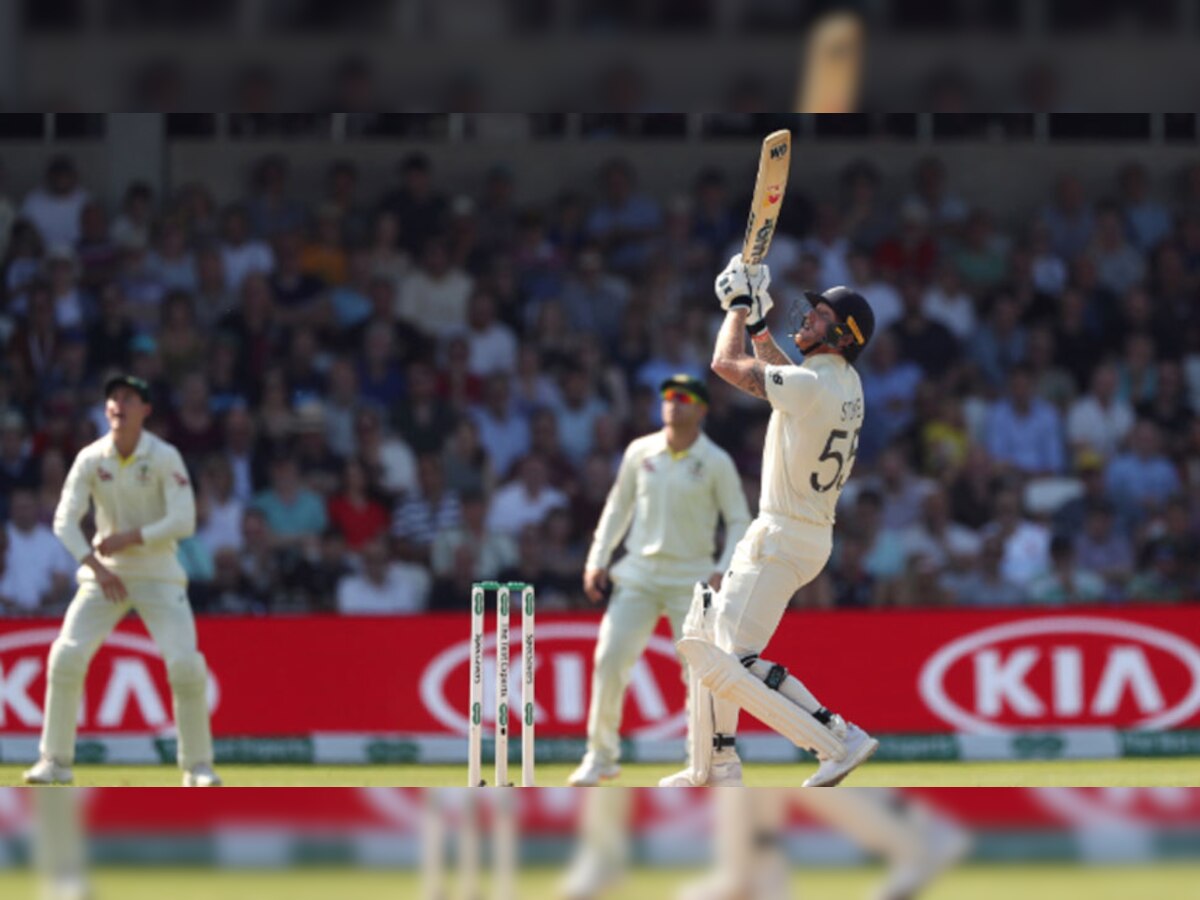 बेन स्टोक्स ने 219 गेंदों पर 11 चौके और आठ छक्कों की मदद से 135 रन की नाबाद शतकीय पारी खेली. 