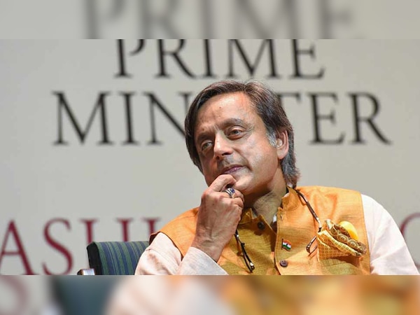 शशि थरूर से कांग्रेस मांगेगी स्‍पष्‍टीकरण. फाइल फोटो 