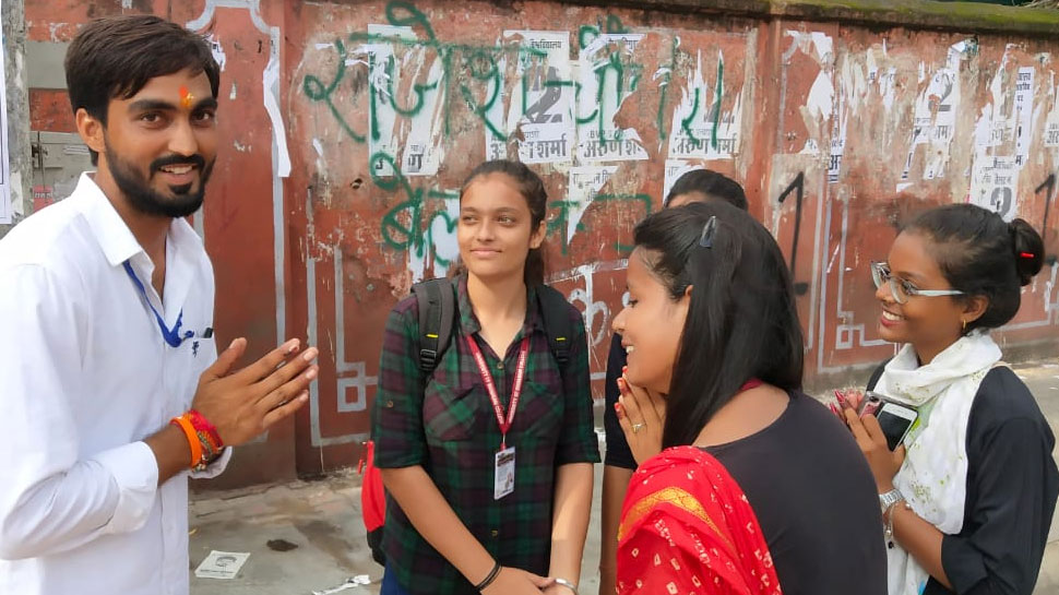 मतदान के प्रति दिखा उत्साह see the colors of Rajasthan Student union election in pictures