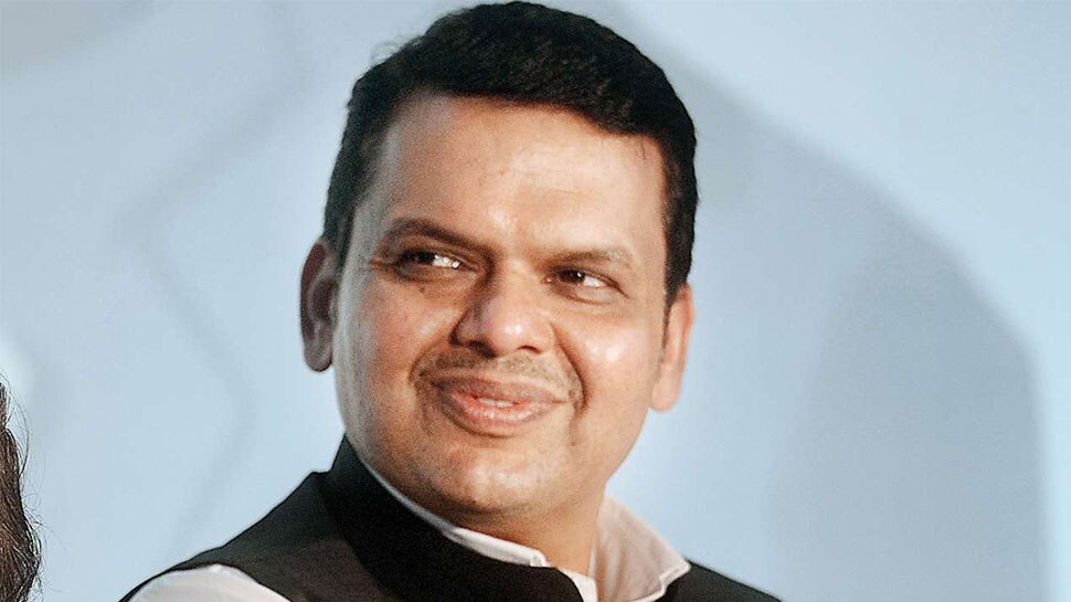 मराठावाड़ा क्षेत्रीय प्रशासन ने कहा- यहां गन्ने की खेती न की जाए, CM फडणवीस को सौंपी रिपोर्ट