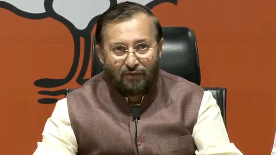 मोदी सरकार 2.0 के 75 दिन का रिपोर्ट कार्ड: प्रकाश जावड़ेकर ने गिनाई उपलब्धियां