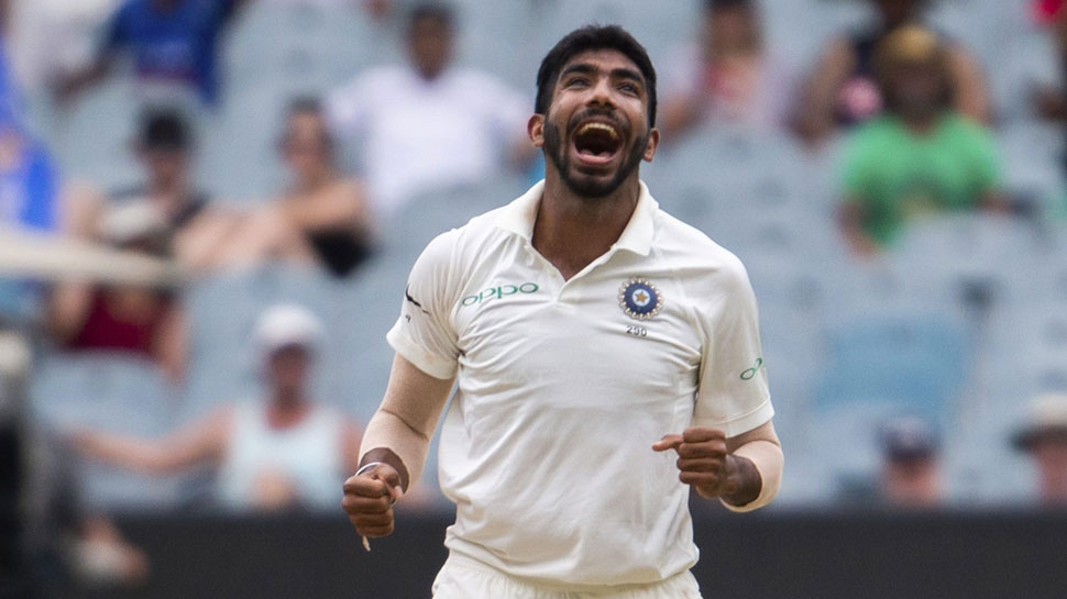 अपने तीसरे ओवर में ही लिया पहला विकेट First Wicket in 3rd Over