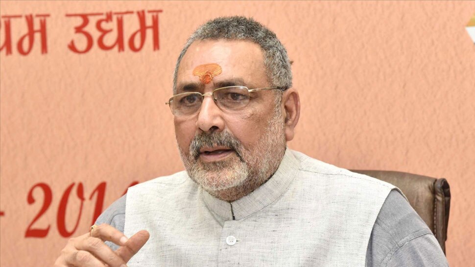 हम चांद तक पहुंच गए हैं लेकिन पाकिस्तान अभी भी गधे एक्सपोर्ट कर रहा है: गिरिराज सिंह