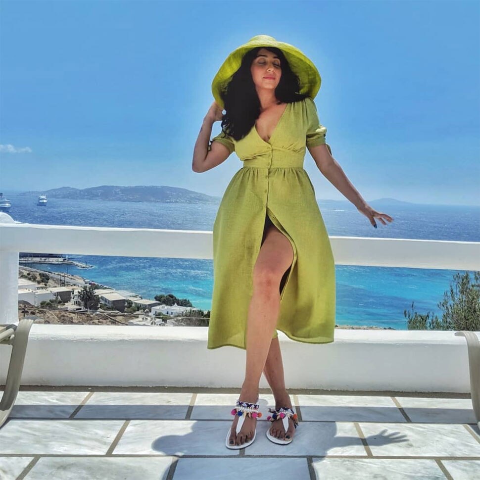 ट्वीट कर बताई थी ये बात Neha Bhasin