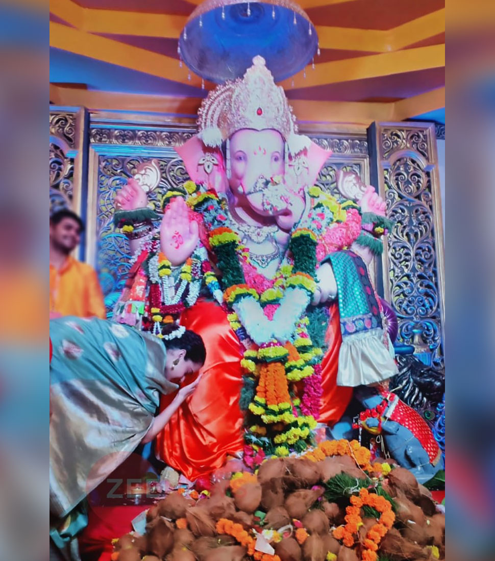 आरती भी गाई Kangana Ranaut